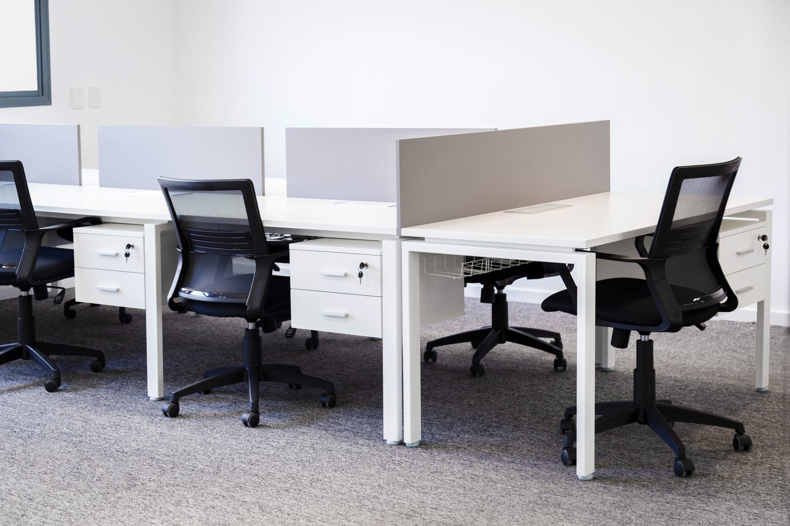 Equipamos su empresa, cuidamos cada detalle