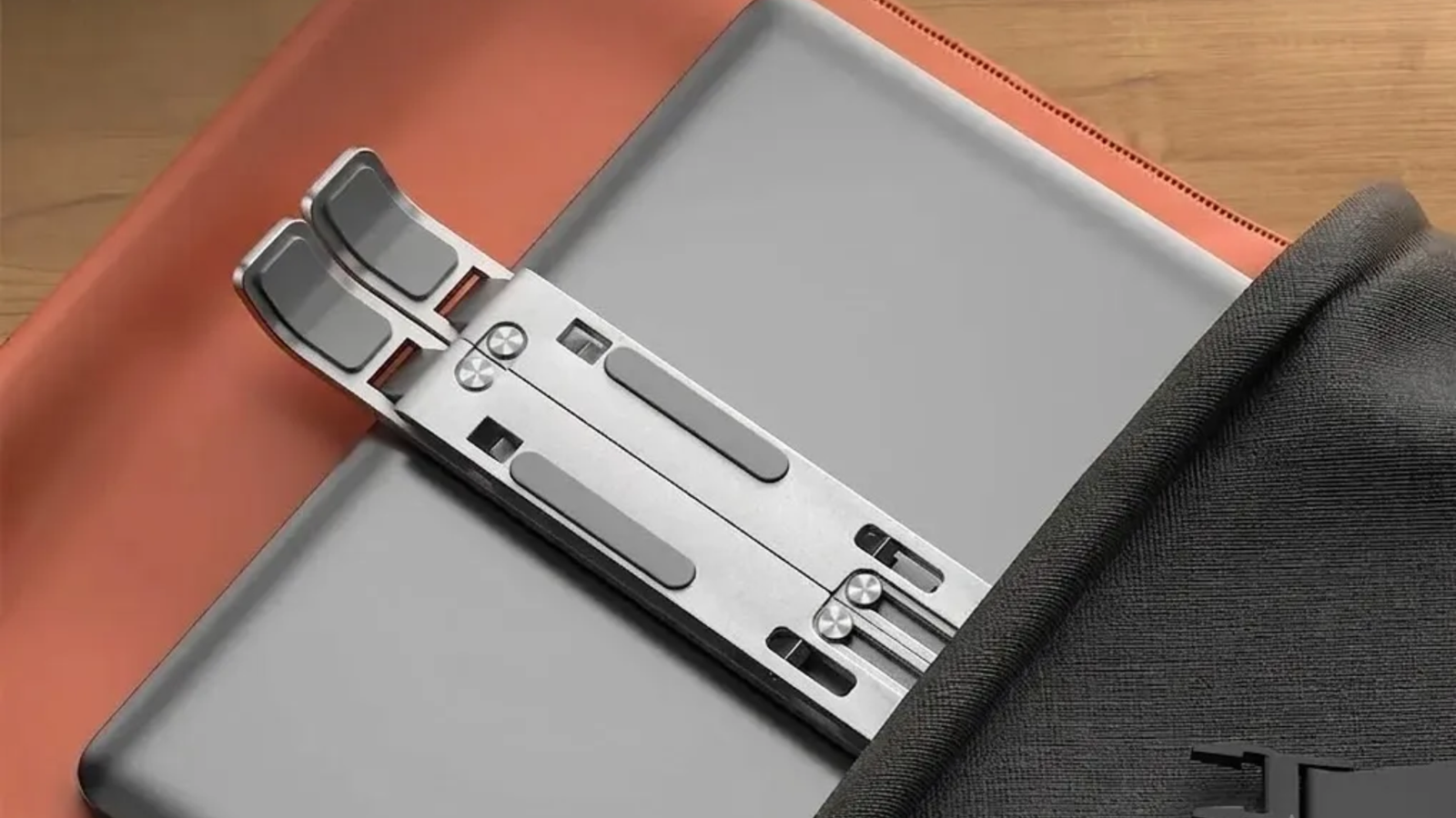 Porta Notebook plegable
